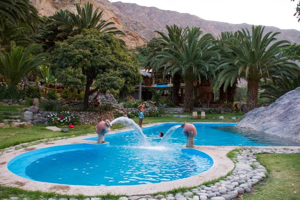 pool_colca_canyon