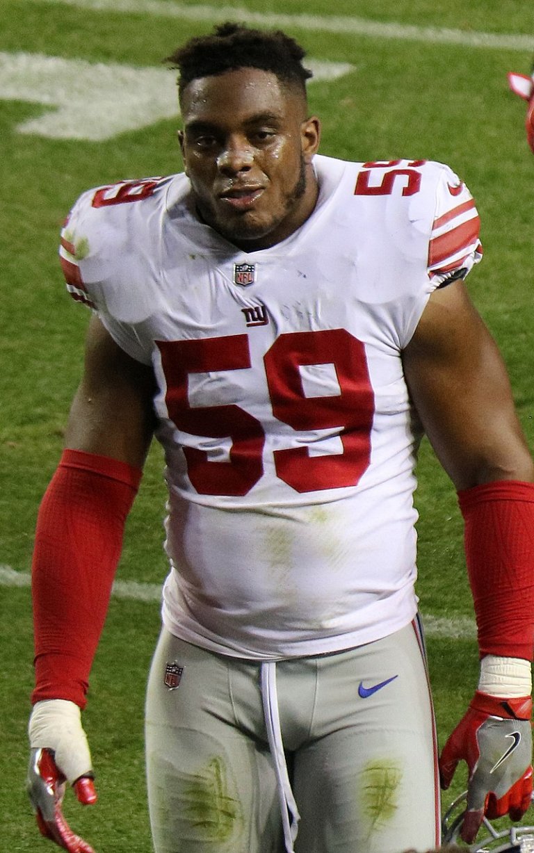 How an NFL Athlete Used Real Estate Investing to Create $300,000 per year of Passive Cash Flow